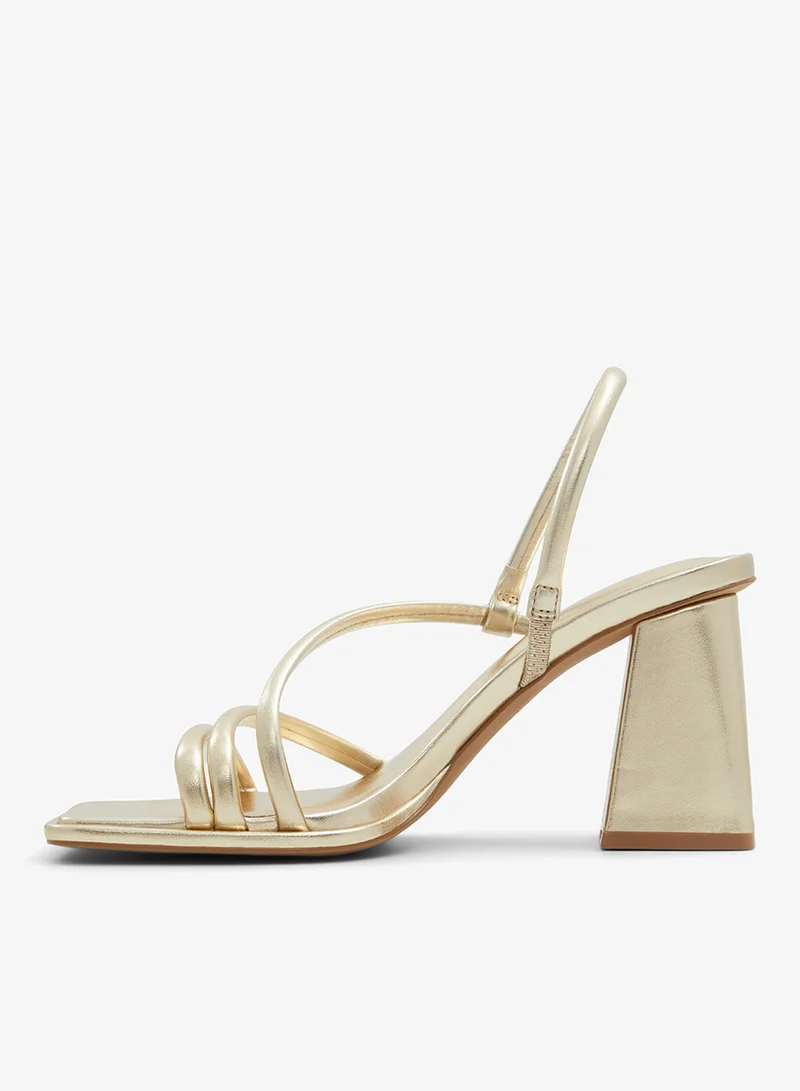 كول ات سبرنج صنادل بكعب سلينج باك فاخرة